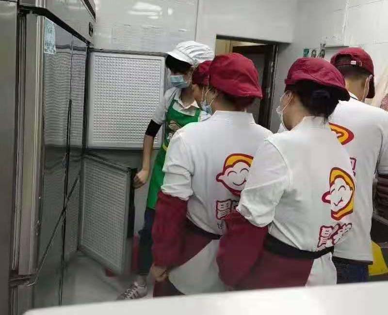 專業督導培訓，只為讓加盟商更好的開業